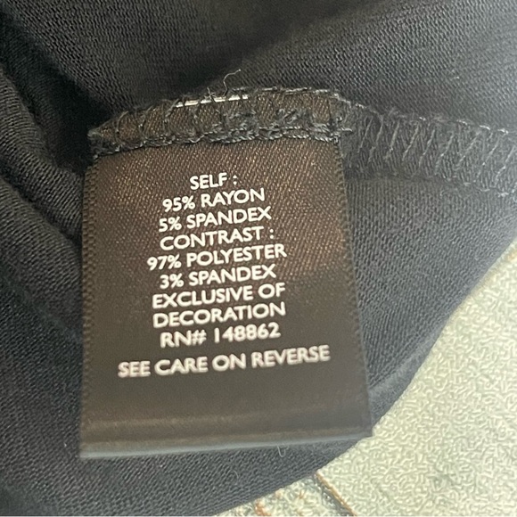 Torrid Super Soft Knit Black Lace Yoke Stretch Top 2X - Picture 8 of 10